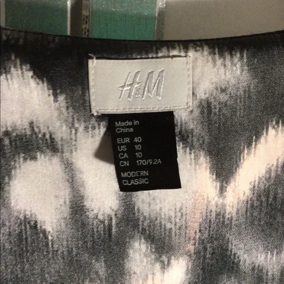 H&M Pink and Gray dress - Picture 2 of 11